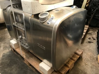 DAF N/A 2022 - 2250677 BRANDSTOFTANK 490 L (NIEUW) afbeelding 2