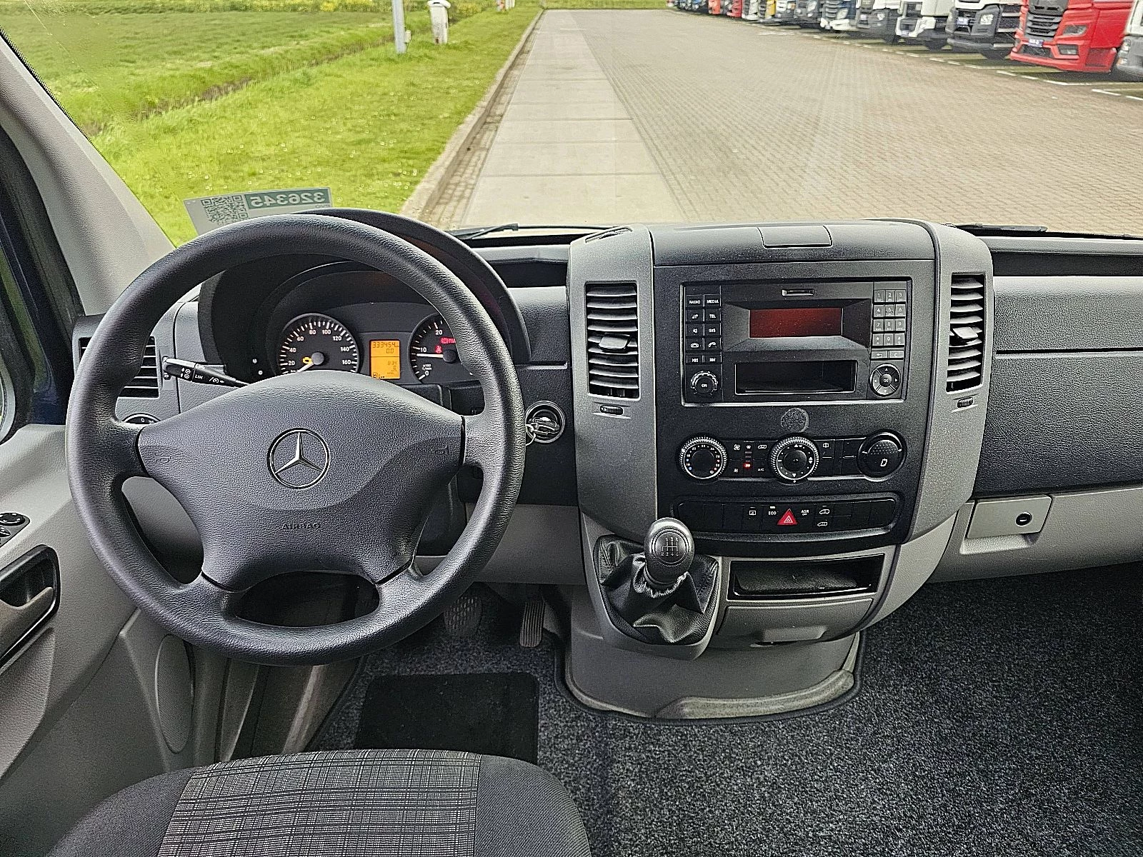 Mercedes-Benz Sprinter 2016 - 213 obrázek 8