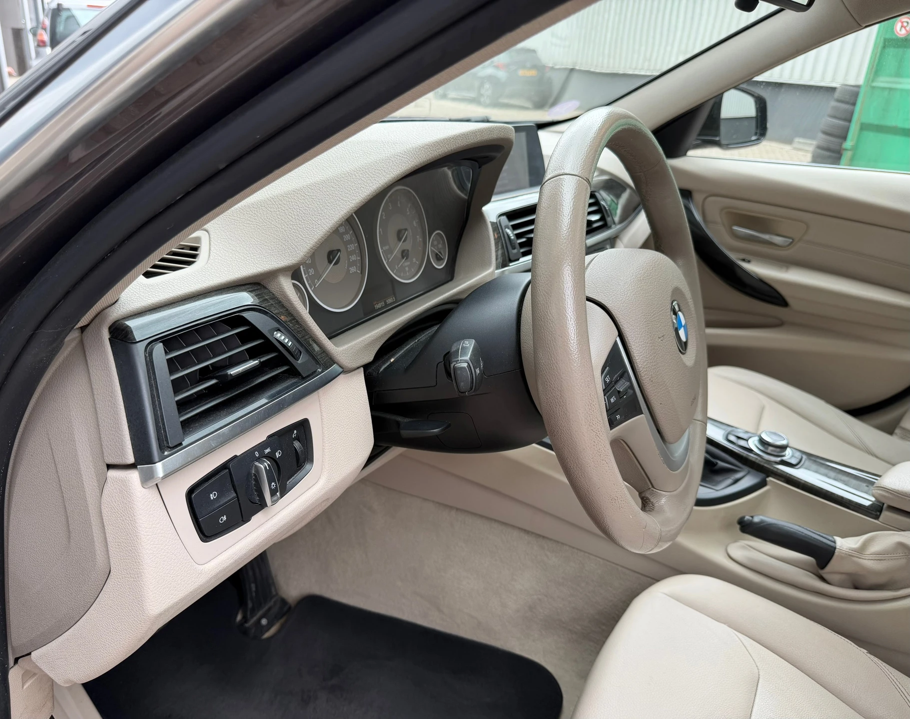 BMW 3 Serie 2012 - 320i EfficientDynamics Edition Upgrade Edition bj.2012 Navi|Leder|Open dak|Nap. afbeelding 17