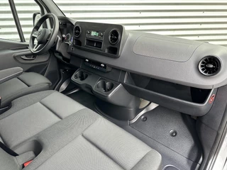 Mercedes-Benz eSprinter 2023 - L2H2 SoH 97% Camera Airco 55kwh imagem 11