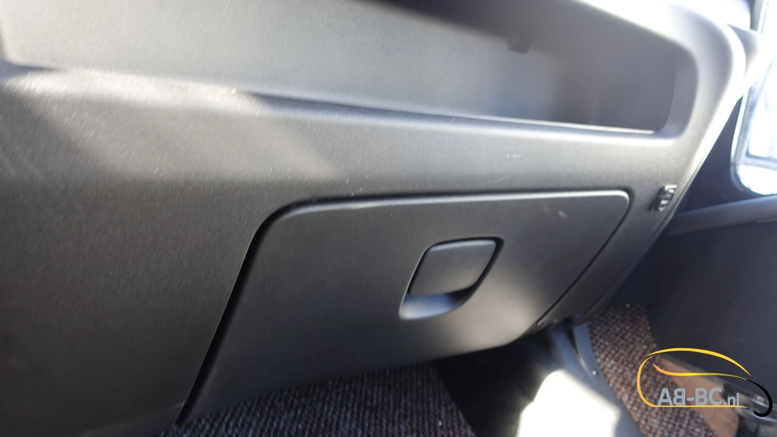 Iveco Rosero First Busworld Edition 31 Seats EURO 6 2026 afbeelding 56