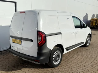 Renault Kangoo 2022 - e-Tech 45kWh 122PK Elektrisch L1 300km WLTP 97.3% (SOH) LED Climate Control Cruise Control Camera Navigatie Parkeersensoren image 2 thumbnail