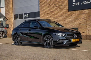 Mercedes-Benz A-Class 2021 - 250e AMG-Line, Pano, Burmester, Half Leder image 8