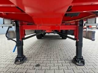 KAESSBOHRER N/A 2026 - new and unused Heavy-Duty flatbed / 690cm extendable / steering axle / discbrakes / NL-trailer / APK: 04-2027 obrazek 14