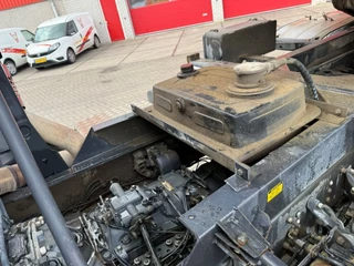 Scania P 2005 - P380 / ENGINE RUNNING / 6X4 / 2XBIG AXLE / FULL-STEEL / DRUM BRAKES / MANUAL / EURO-3 / 2005 obrazek 12