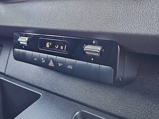 Mercedes-Benz Sprinter 2021 - 317 obrazek 12