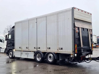 Volvo FH 2013 - 13.460 Globetrotter XL 6x2 - Box with side doors - Loadlift + Kelberg trailer 2012 with loadlift afbeelding 40