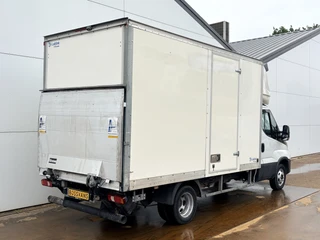 Iveco Daily 2023 - 35C16 3.0 160PK Bakwagen Laadklep Zijdeur Camera Climate Control Bluetooth Bakwagen Koffer image 2 thumbnail