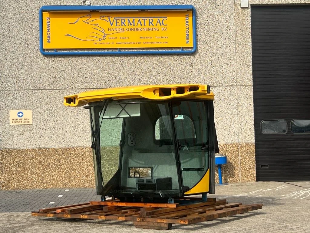 New Holland - Cabine - New Holland CR8070, CR8080, CR9070, CR908 afbeelding 1