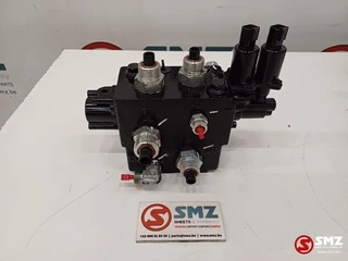 Caterpillar N/A 2022 - Valve control Caterpillar zdjecie 1