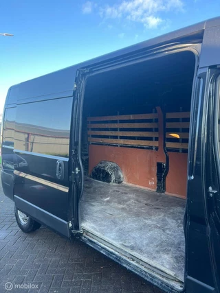 Peugeot Boxer 2021 - Bestel 333 2.2 BlueHDi 140 L3H2 Premium image 19