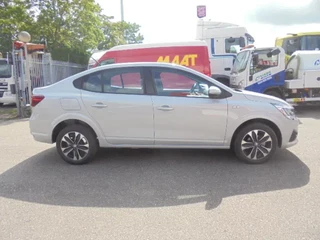 Renault TALIANT 2025 - 1.0 TURBO NEW TAX FREE obrazek 4