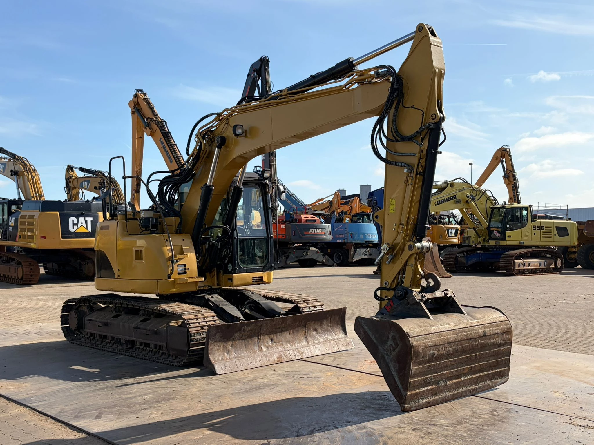 Caterpillar 314DLCR - Front Blade 2010 image 7