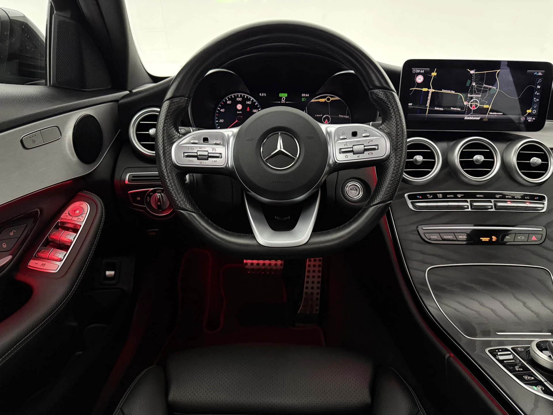 Mercedes-Benz C-Klasse 2020 - 200 Business Solution AMG 184PK afbeelding 13