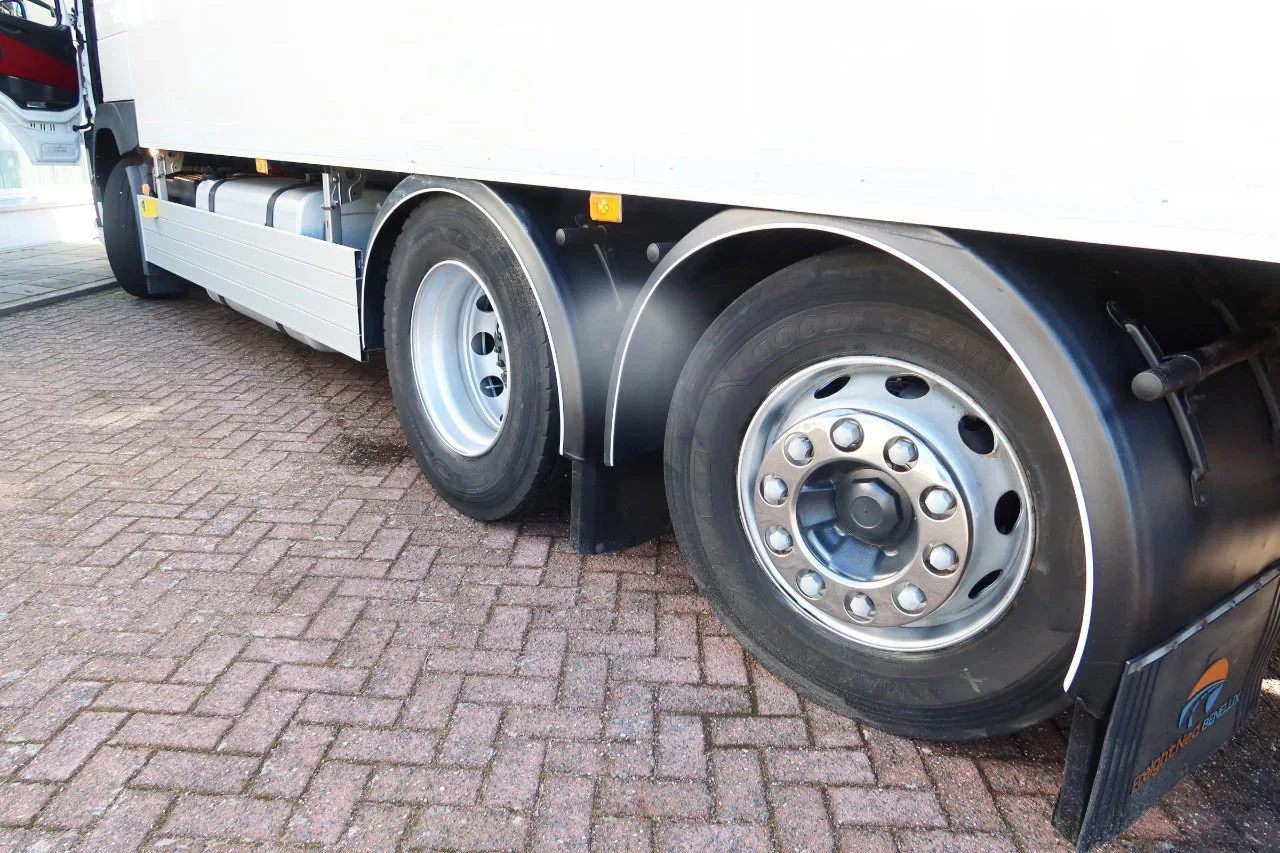 Volvo FM 2018 - Volvo FM 420 6x2 Stuur-As L.Z.V uitvoering afbeelding 10