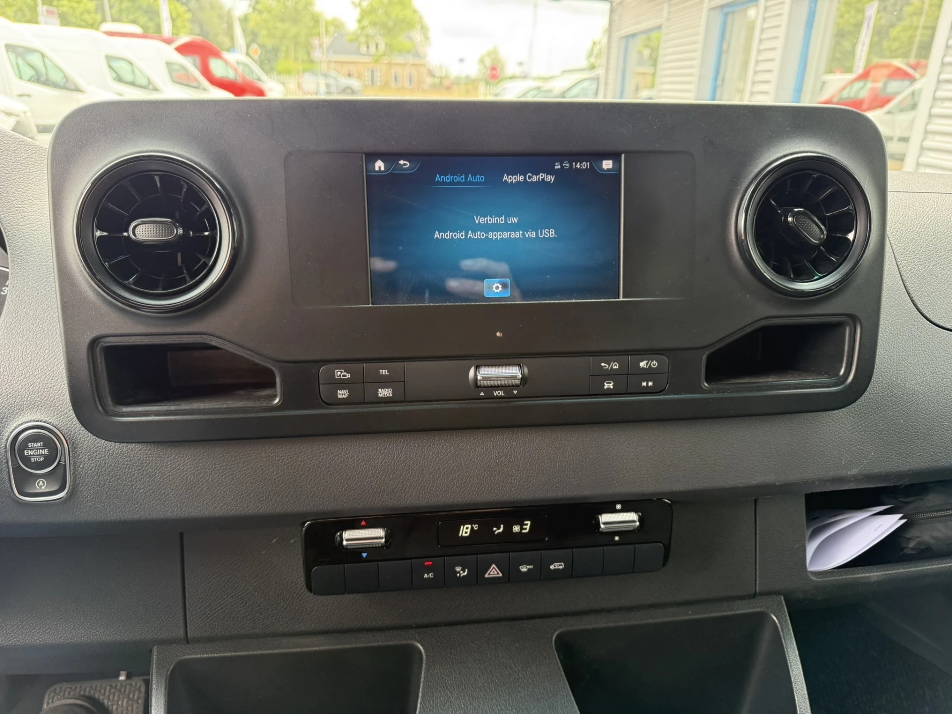 Mercedes-Benz Sprinter 2023 - 215 1.9 CDI L2H2 FWD afbeelding 10