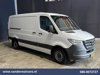 Mercedes-Benz Sprinter 2021 - 317 CDI 170pk L2H1 Euro6 Airco | Camera | Navigatie | Apple Carplay | Cruisecontrol obrazek 11
