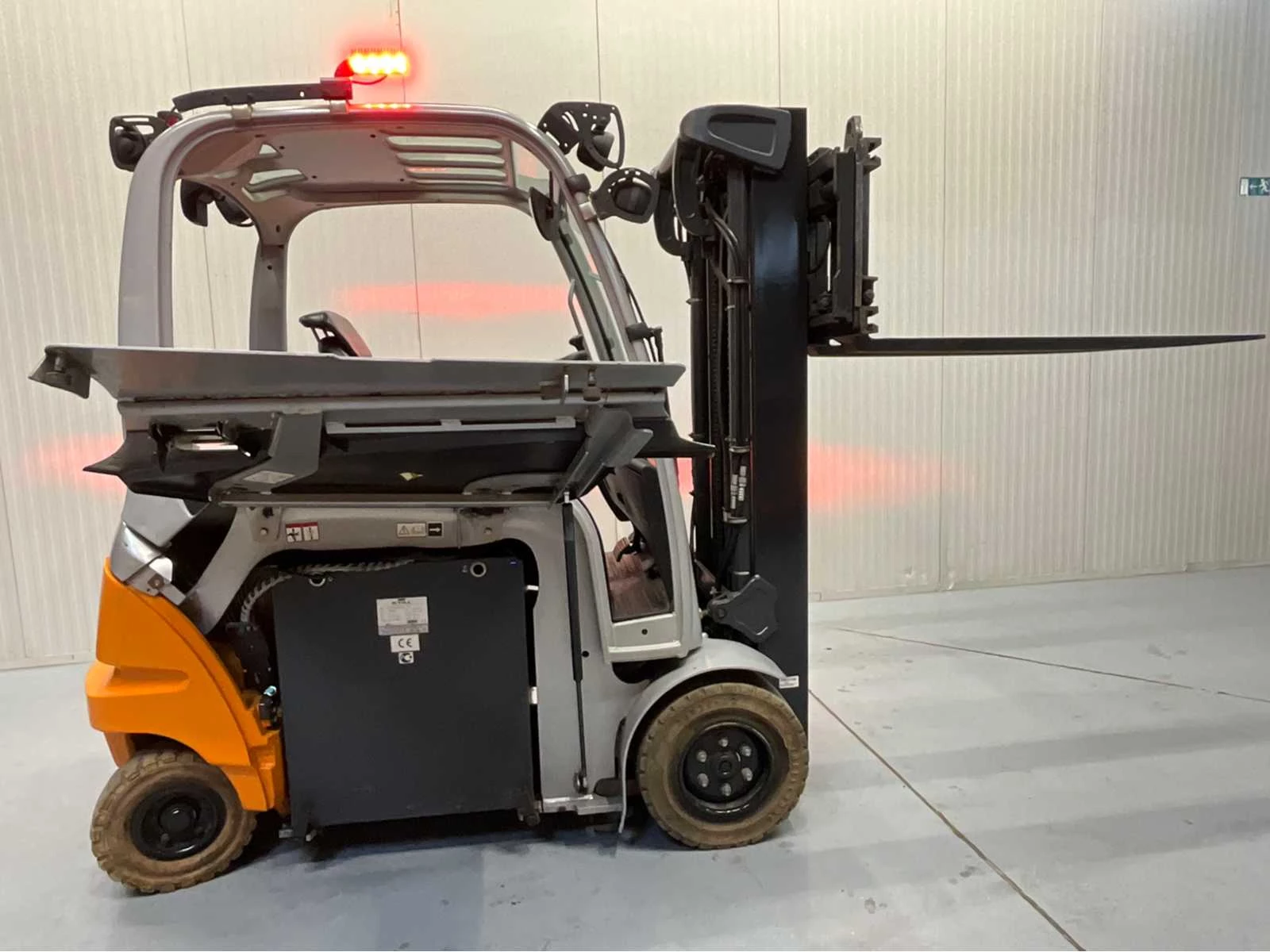 Still 2019 - RX60-30 Triplex - Vorkensteller - Freelift - Sideshift afbeelding 16