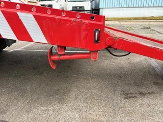 Mercedes-Benz LK 1991 - 814 RECOVERY TRUCK / CAR-MACHINE TRANSPORTER (6-CILINDER / MANUAL GEARBOX / FULL STEEL SUSPENSION / WINCH / HYDRAULIC RAMPS) obrazek 10