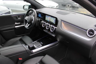 Mercedes-Benz B-Class 2021 - 250e Premium Plus PANORAMADAK LEDER MEMORY DISTRONIC SFEER CARPLAY CAMERA KEY-LESS GO zdjecie 11