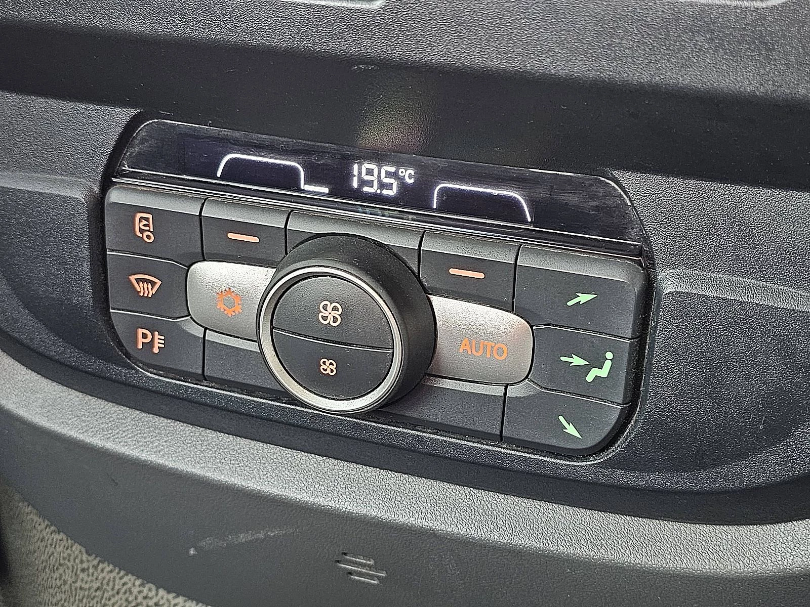 DAF 2019 - XF 530 imagem 14