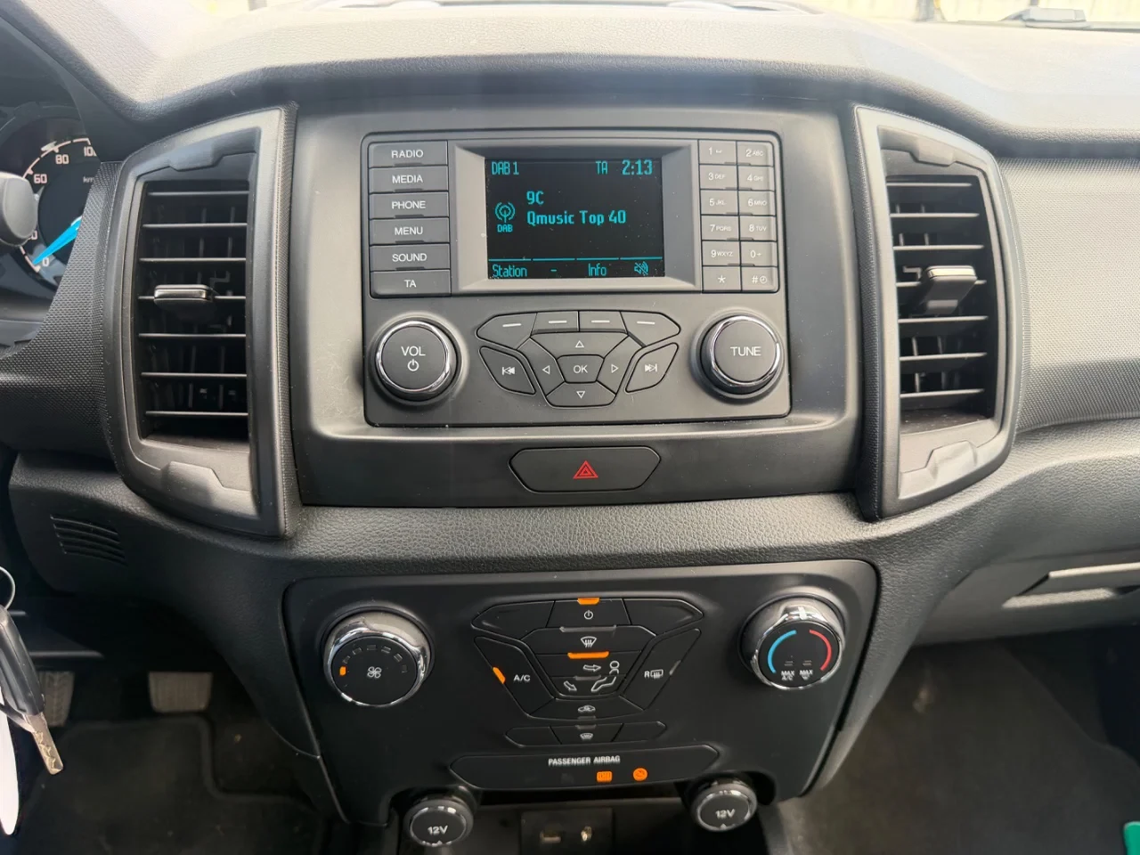 Ford Ranger 2021 - 2.0 4x4 Airco Cruisecontrol Trekhaak 8000KM EURO 6 Bild 16