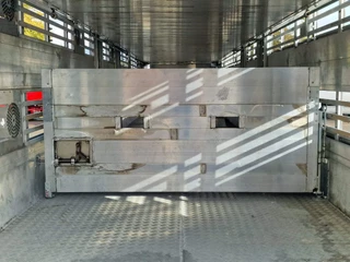 Pezzaioli N/A 2026 - New 3 stock livestock trailer 95.4M2 - Water & Ventilation - Lifting floors - Lifting roof - Lift axle immagine 45