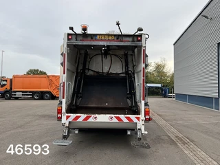 Mercedes-Benz ANTOS 2533 Euro 6 Zoeller 25m³ 2016 afbeelding 3 miniatuur