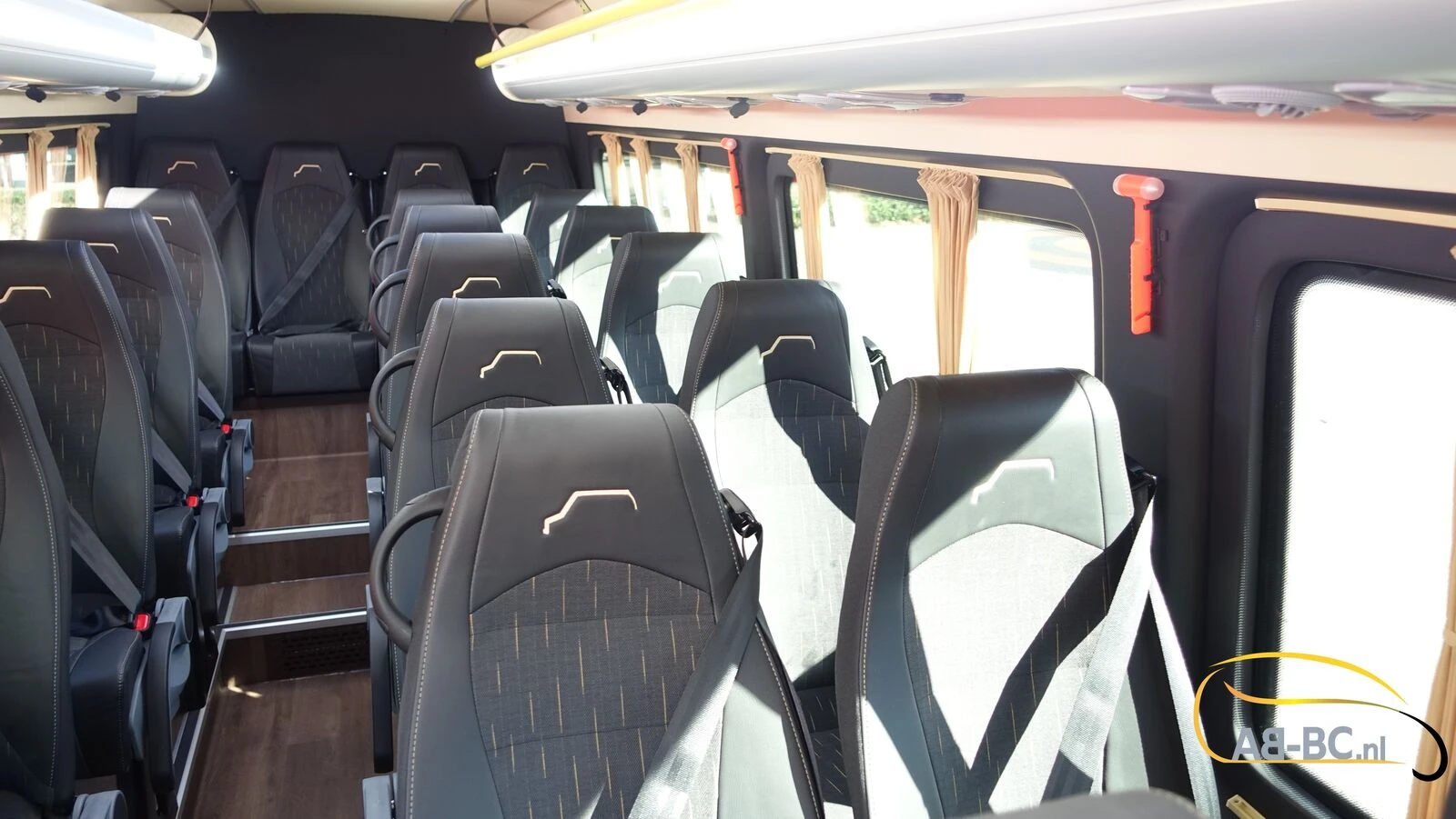 Mercedes-Benz Sprinter 2026 - NEW 519 CDI 24 Seats EURO 6 obrázek 53