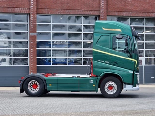 Volvo FH 2019 - 13.460 Globetrotter 4x2 - ADR - Chassis cover - Alloy - Navi image 8