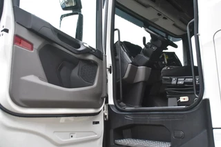 Scania S 2019 - S450 NGS 4x2NB - NEW TACHO - RETARDER - FULL AIR - PARK. AIRCO - NAVI - 2 BEDS - GOOD CONDITION - bild 4
