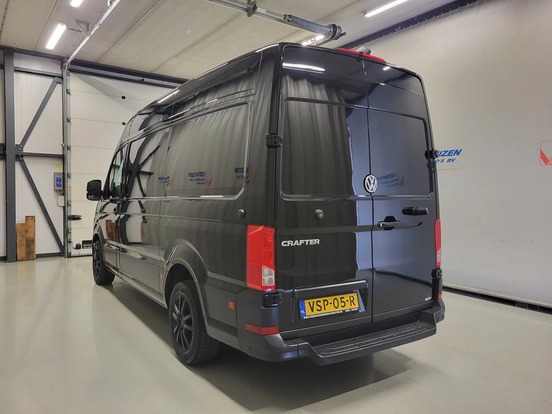 Volkswagen Crafter 2019 - 2.0TDI L3/H3 3000kg Trekgewicht Euro 6! image 17