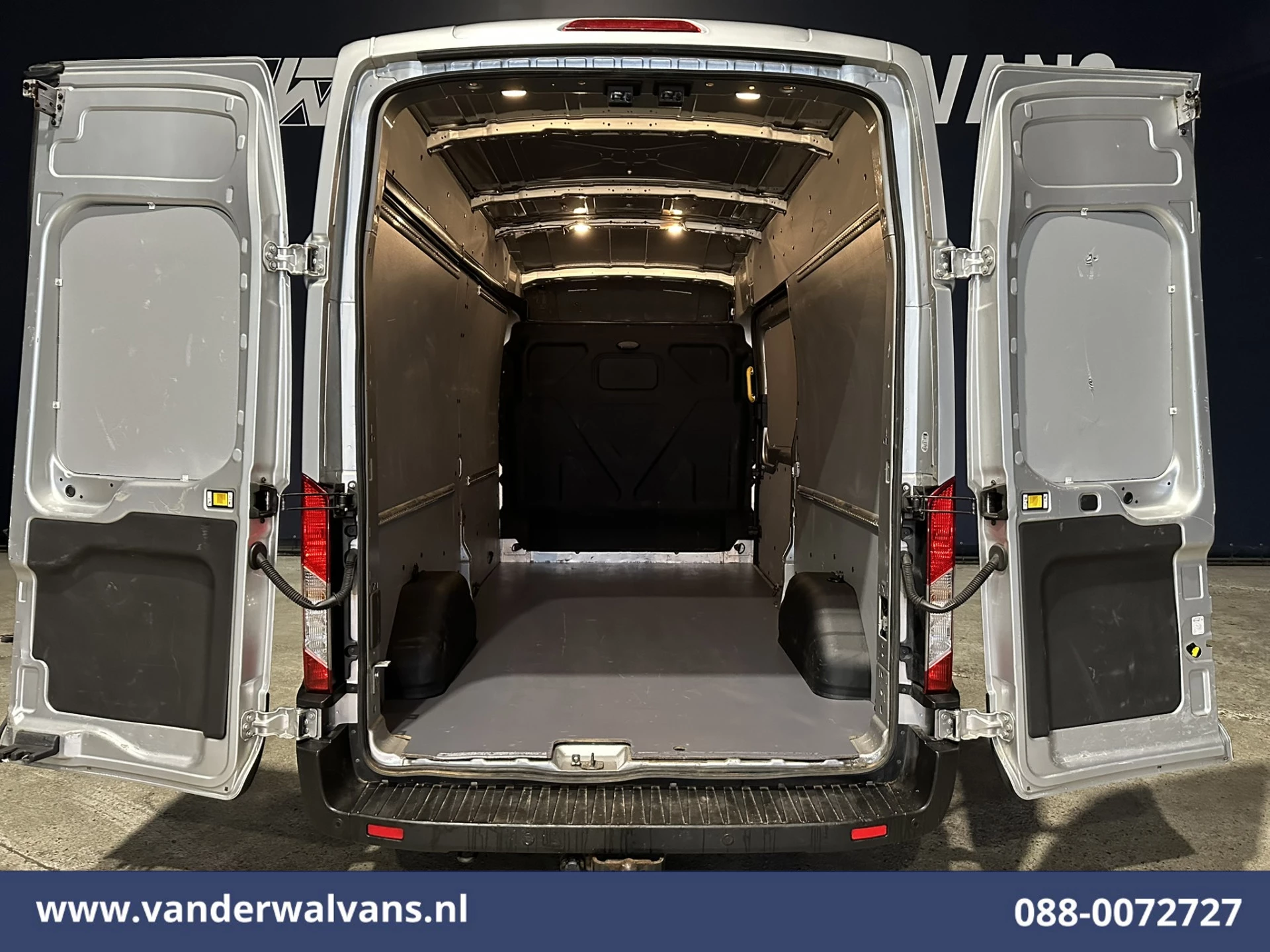 Ford Transit 2021 - 2.0 TDCI 170pk L3H3 Euro6 Airco | Navigatie | 2500kg Trekhaak | Cruisecontrol obrázek 3