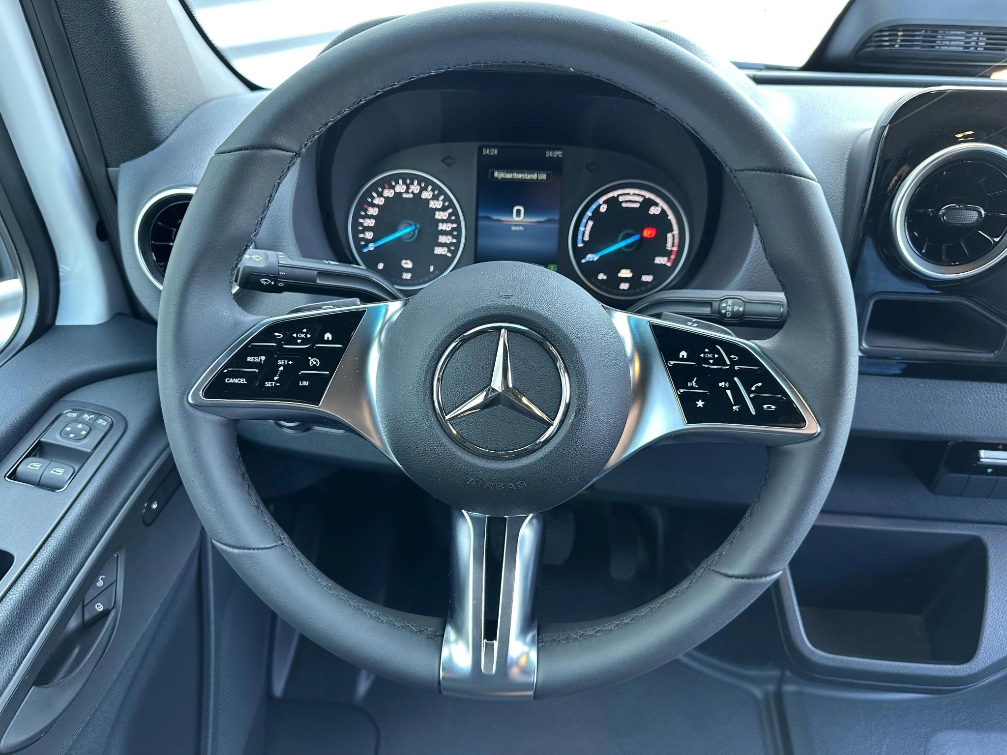 Mercedes-Benz eSprinter 2024 - 314 L3H2 Maxi 56kWh image 8