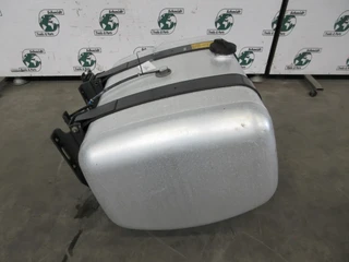 Mercedes-Benz - A 960 470 21 03 DIESELTANK 330 LITER MERCEDES BENZ LOW DEK EURO 6 obrázek 2 náhled