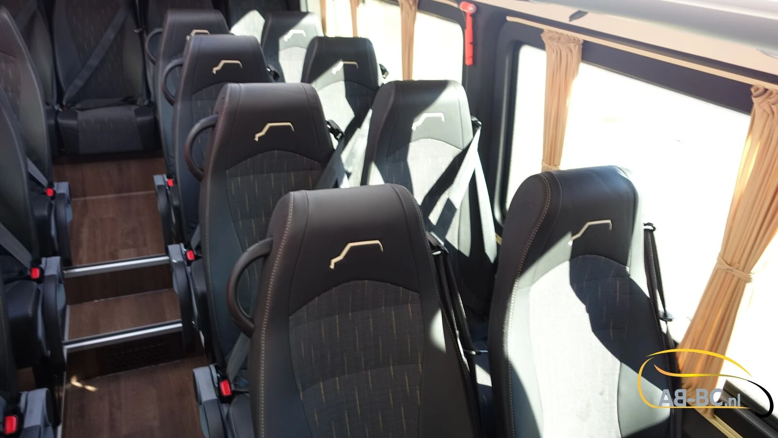 Mercedes-Benz Sprinter 2026 - NEW 519 CDI 24 Seats EURO 6 obrázek 55