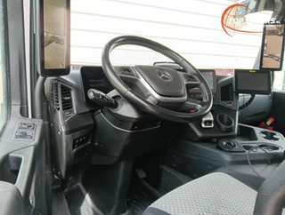 Mercedes-Benz Arocs 4146 2022 - N/A image 9
