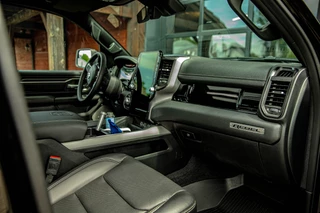 Dodge Ram 1500 2024 - Dodge Rebel Night Hurricane obrazek 20