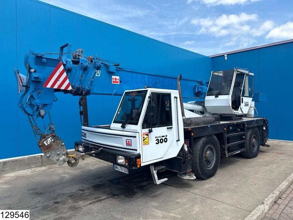 PPM 1998 - ATT300 4x4, 118KW, All terrain crane, 25000 KG zdjęcie 8