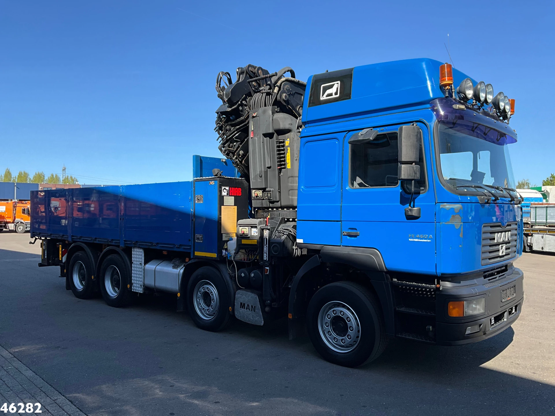 MAN 26.464 DFLC 8x4 Hiab 60 Tonmeter laadkraan + Fly-Jib! Just 336.074 km! 2003 imagem 9