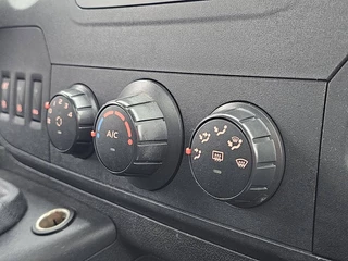 Renault Master 2018 - 2.3 image 12