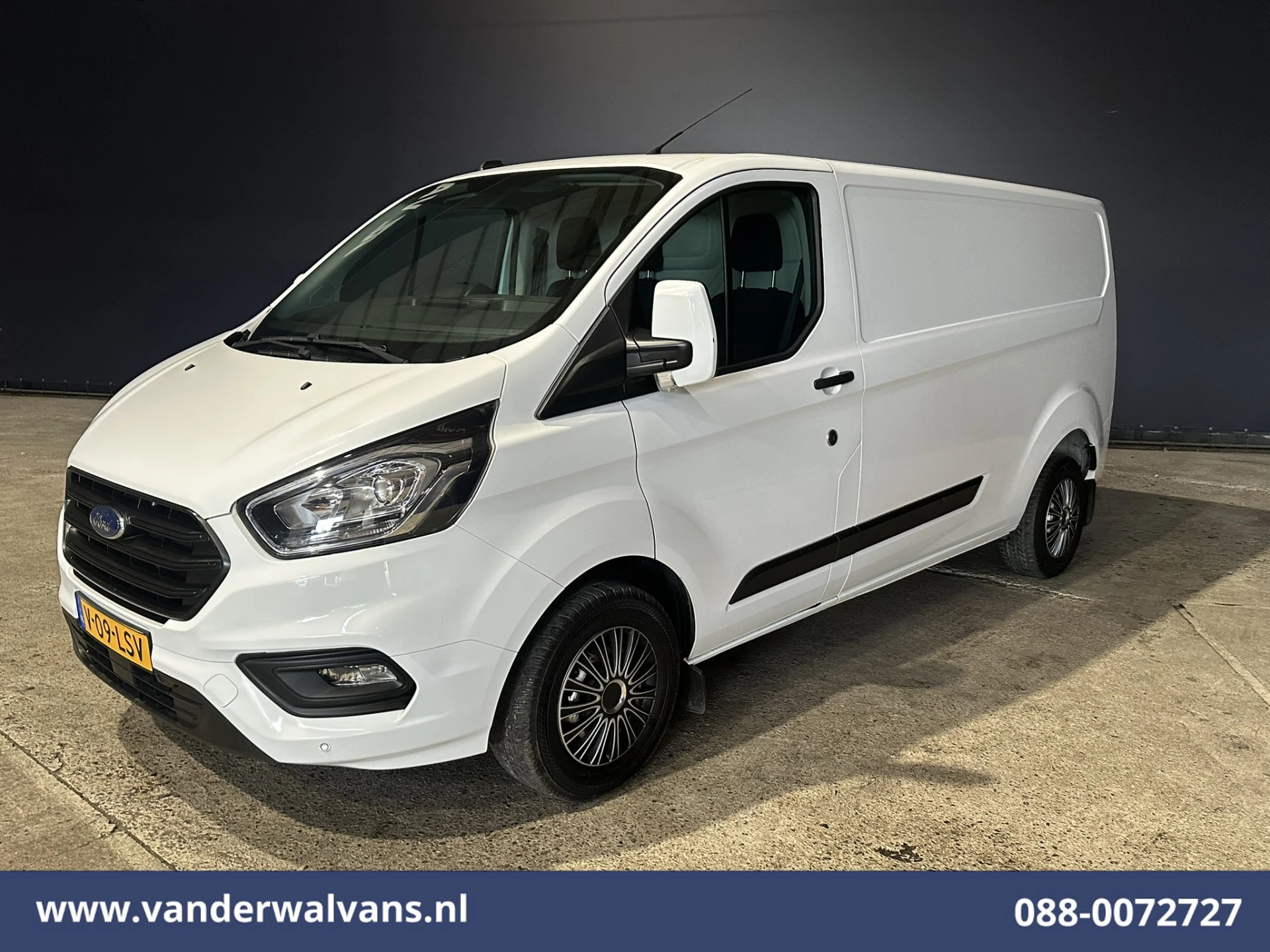 Ford Transit Custom 2023 - 2.0 TDCI 130pk L2H1 Euro6 Airco | LED | Cruisecontrol | Verwarmde voorruit | Parkeersensoren imagem 8