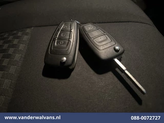 Ford Transit 2021 - 2.0 TDCI 170pk L3H3 Euro6 Airco | Navigatie | 2500kg Trekhaak | Cruisecontrol image 18