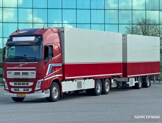 Volvo FH 2018 - 13.500 I-PARK COOL TRS COOLING ISOLATED BOX TAIL LIFT TOP CONDITION NL-COMBI te koop