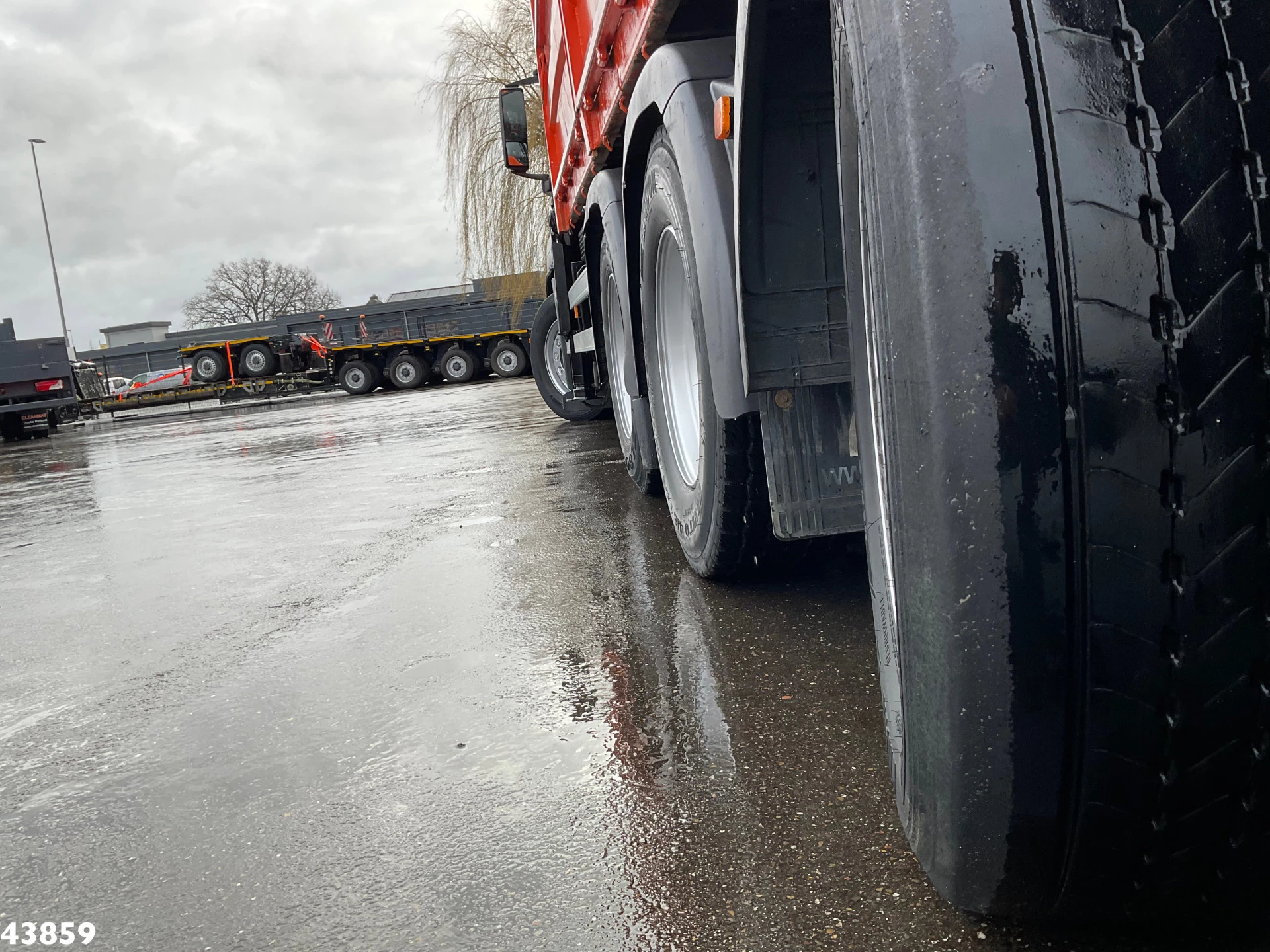 MAN TGS 2015 - 35.400 8x4 Euro 6 Palfinger 17 Tonmeter Z-kraan afbeelding 14