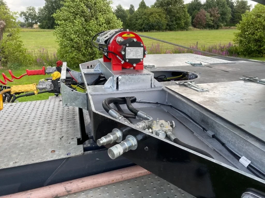 VTR 2023 - BULL / VTR | TRUCK - MACHINE TRANSPORTER | STEERING AXLE | EXTENSION 3000 + 1200 MM zdjęcie 14