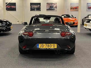 Mazda MX-5 2016 - ND Roadster 1.5 SkyActiv-G 131PK GT-M Bose Sportspack Recaro PDC Apple CarPlay zdjecie 7