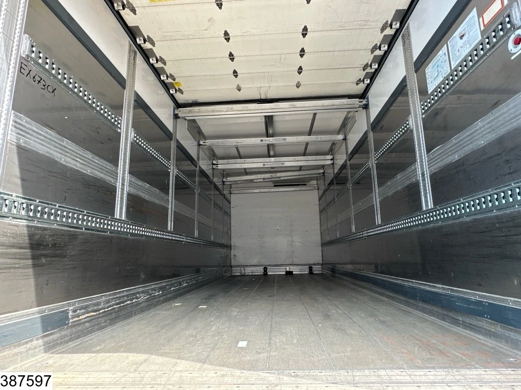 Iveco Stralis 2018 - 330 CNG CNG, EURO 6, Retarder, Manual imagem 12