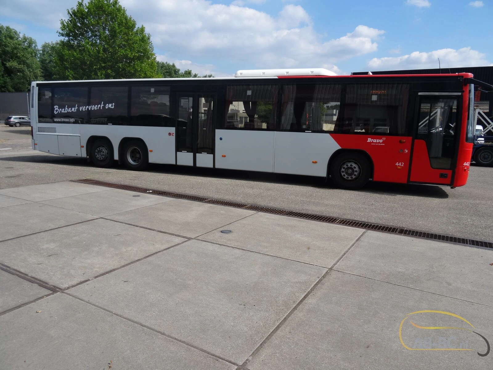 Volvo 8700 LE, B12B 54 Seats EURO 4 2008 afbeelding 3