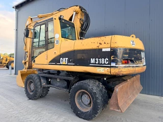 Cat N/A 2003 - M318C obrazek 2